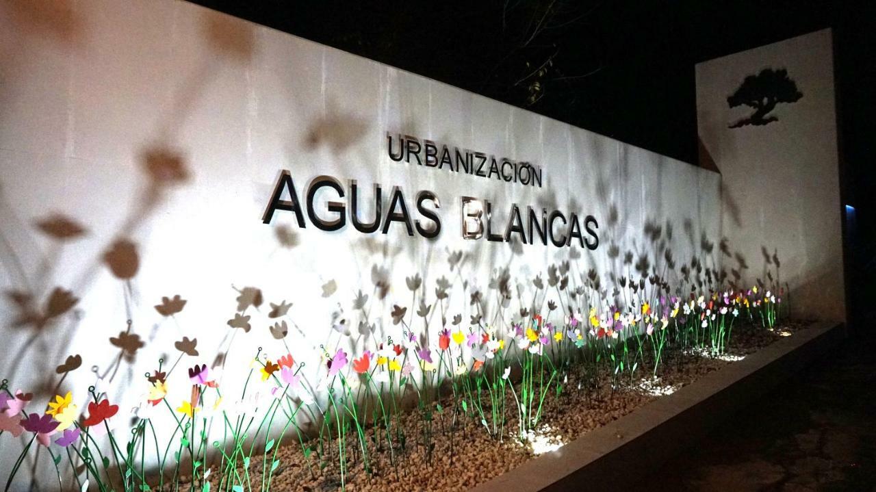 Encinar De Aguas Blancas Pensionat Dudar Exteriör bild